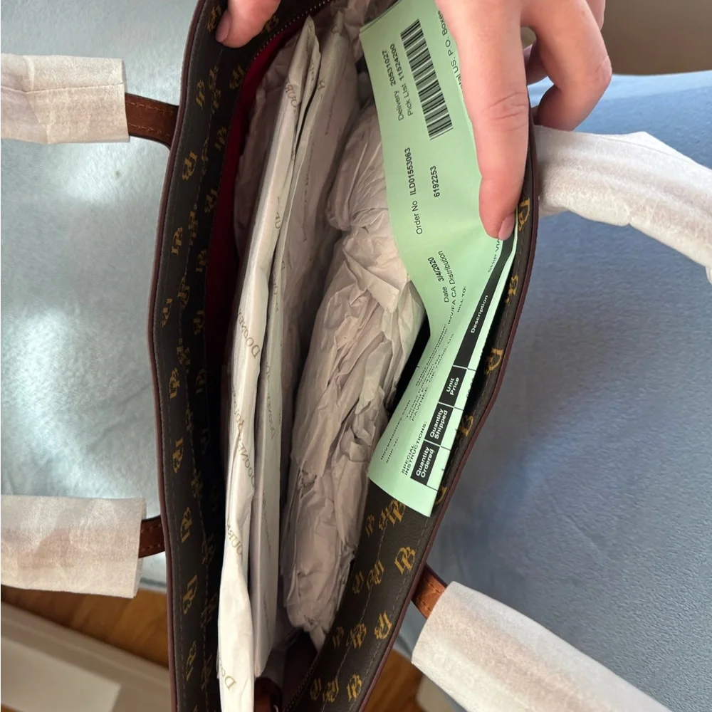 NEW Dooney & Bourke Ashton Top Zip Tote Bag - Brown Tomro monogram red lining - Picture 9 of 9